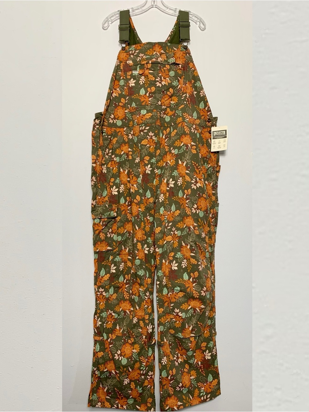 NWT Duluth XXL x31L Heirloom Gardening Lined Bib Overalls Loden Autumn Leaves